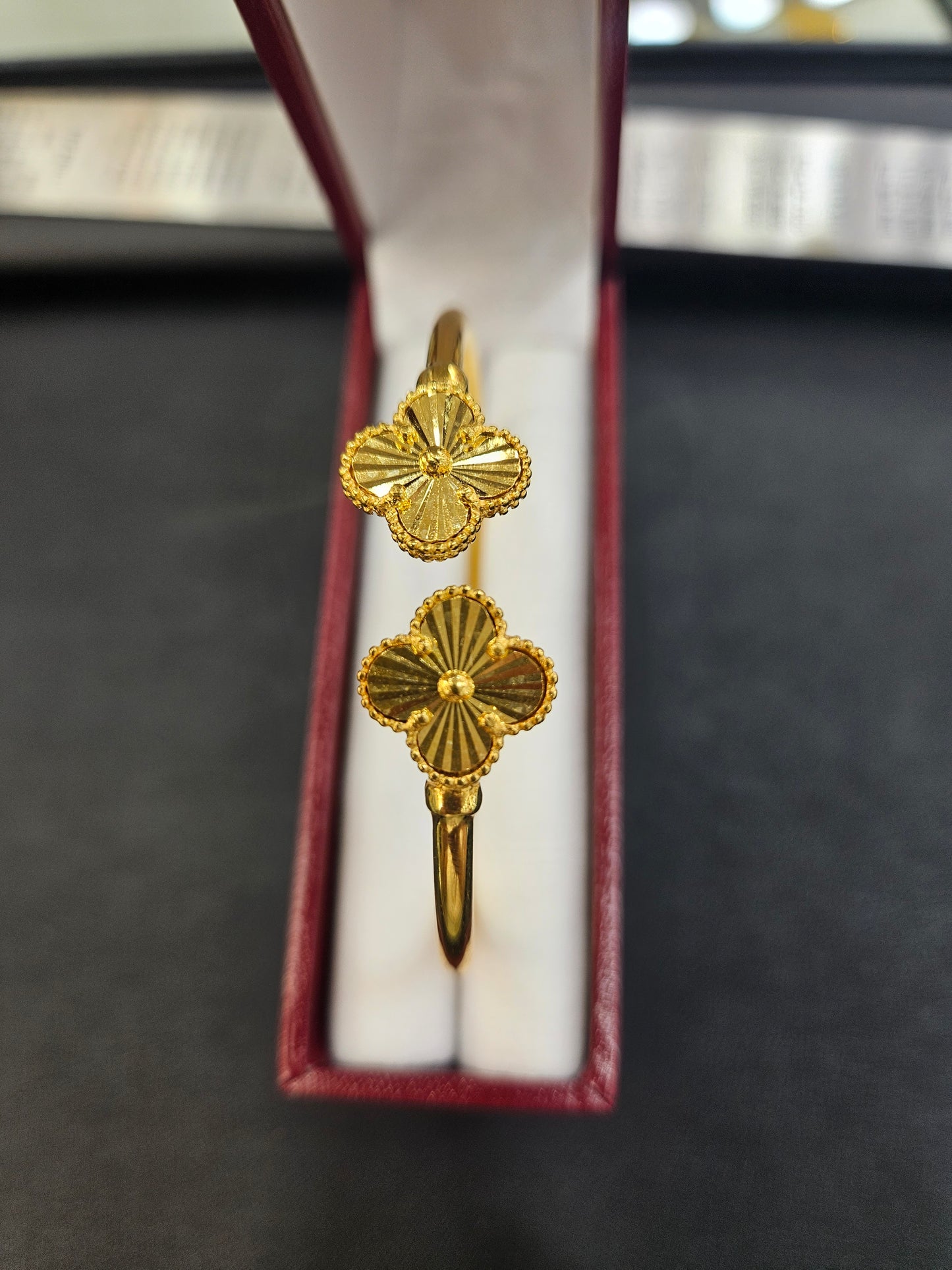 21K REAL DUBAI GOLD BANGLE.