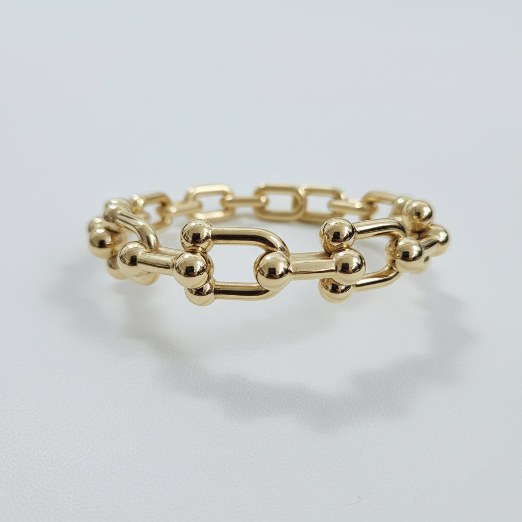 18k gold bangle