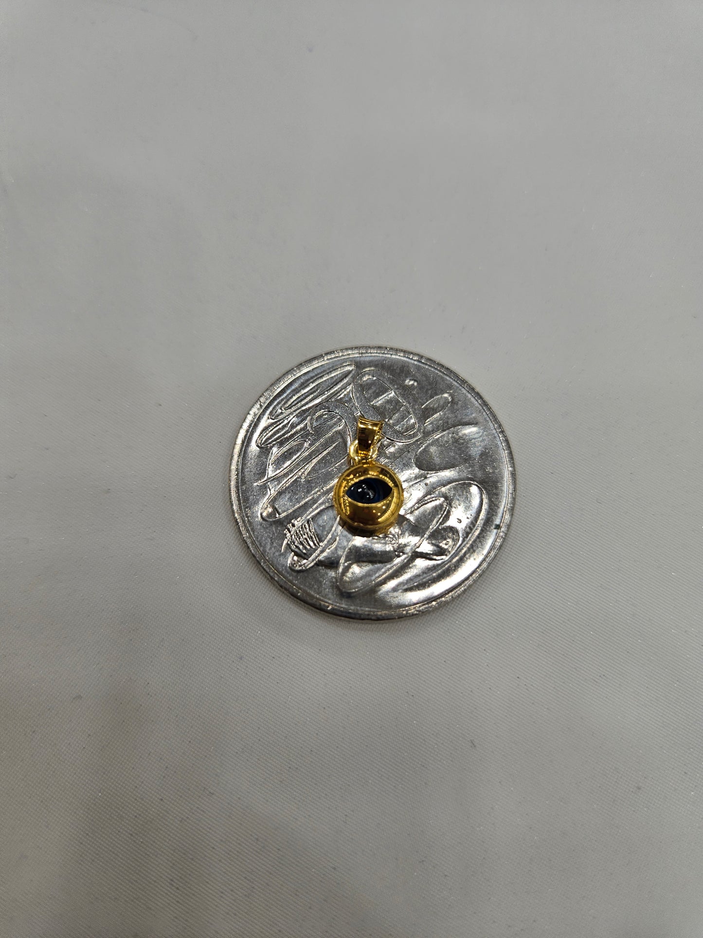 21ct Dubai gold pendant