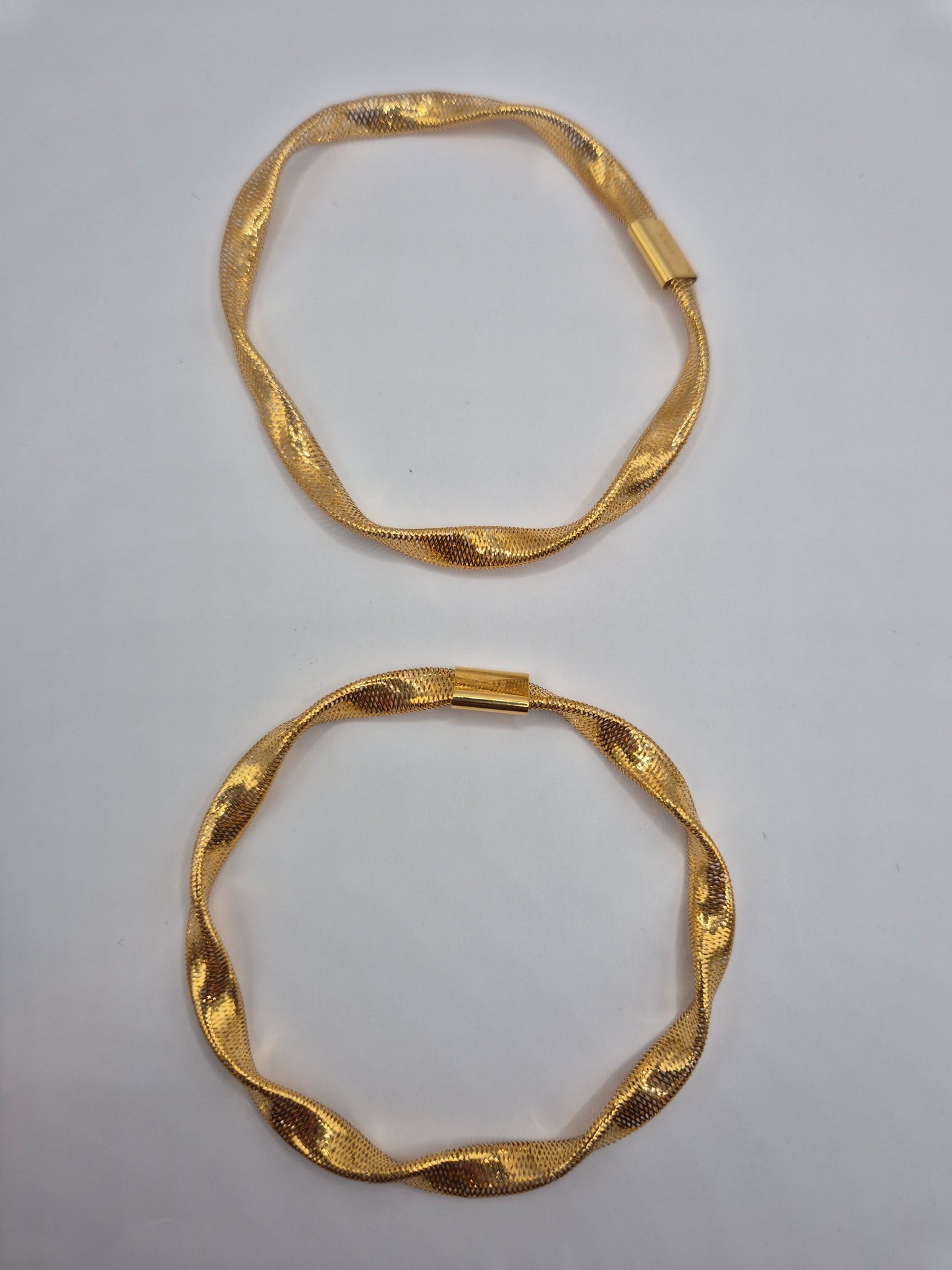 21K Gold Twisted Stretchable Soft Bangle Set