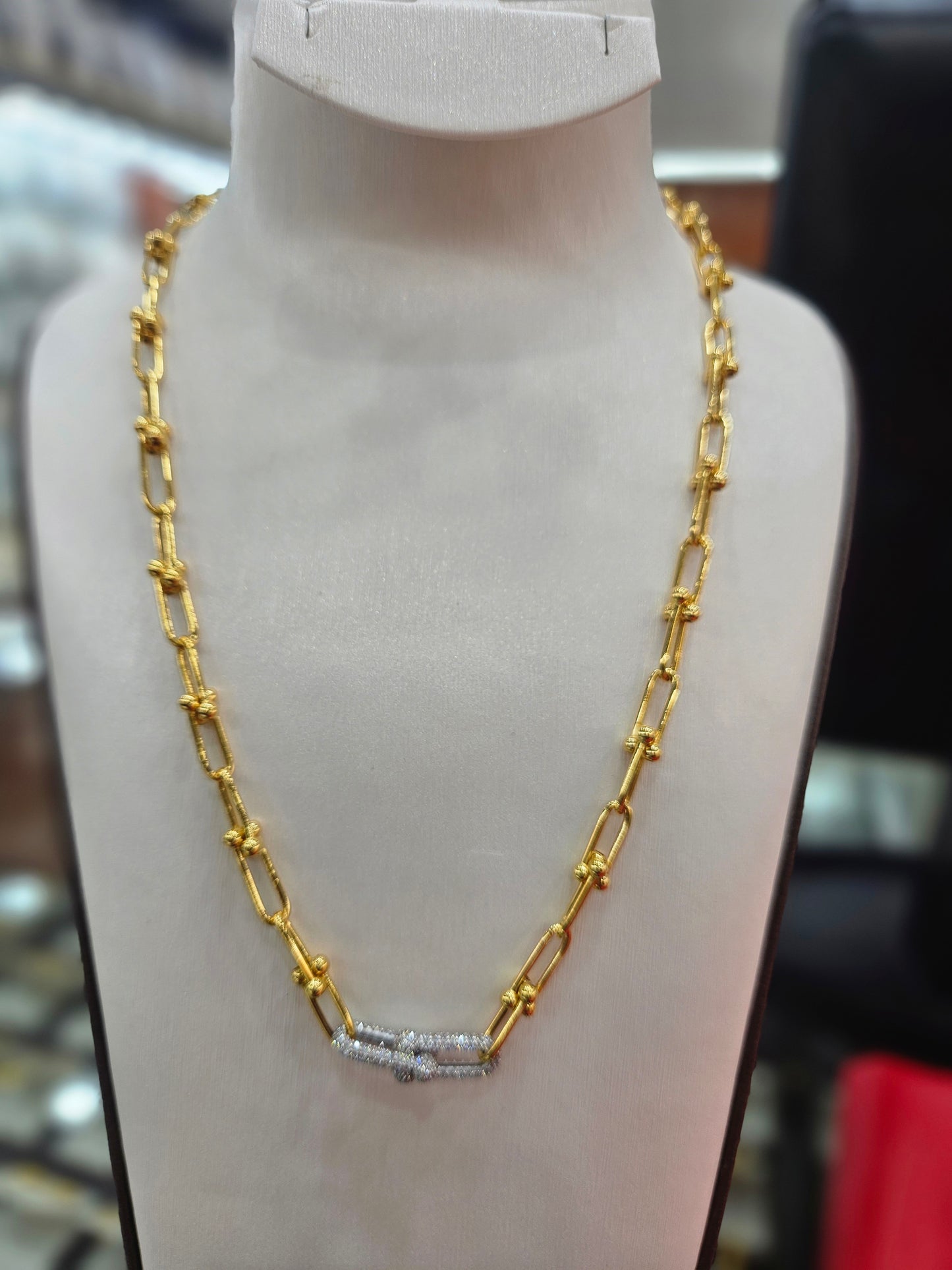 21ct Dubai gold necklace