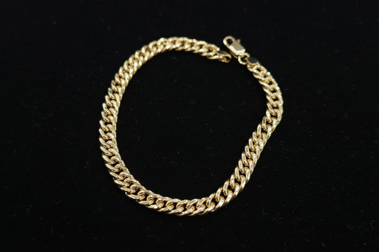 18k gold bracelet