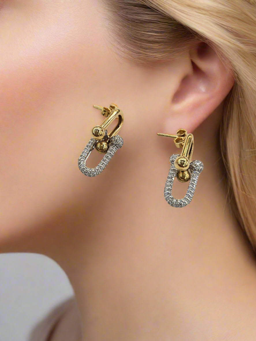 18ct Saudi gold earring