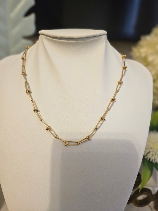 18ct Saudi gold necklace