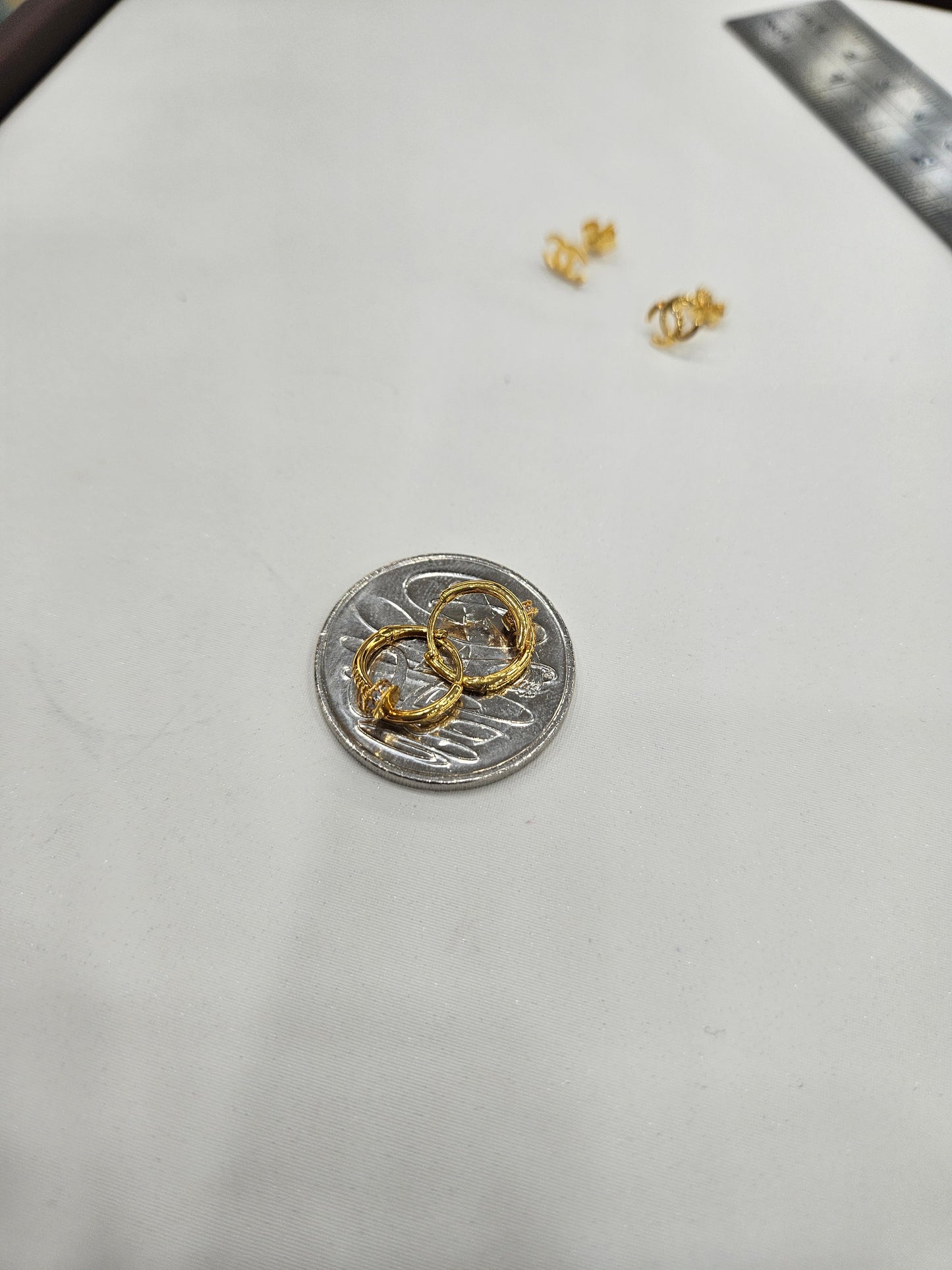 21ct Dubai gold earring