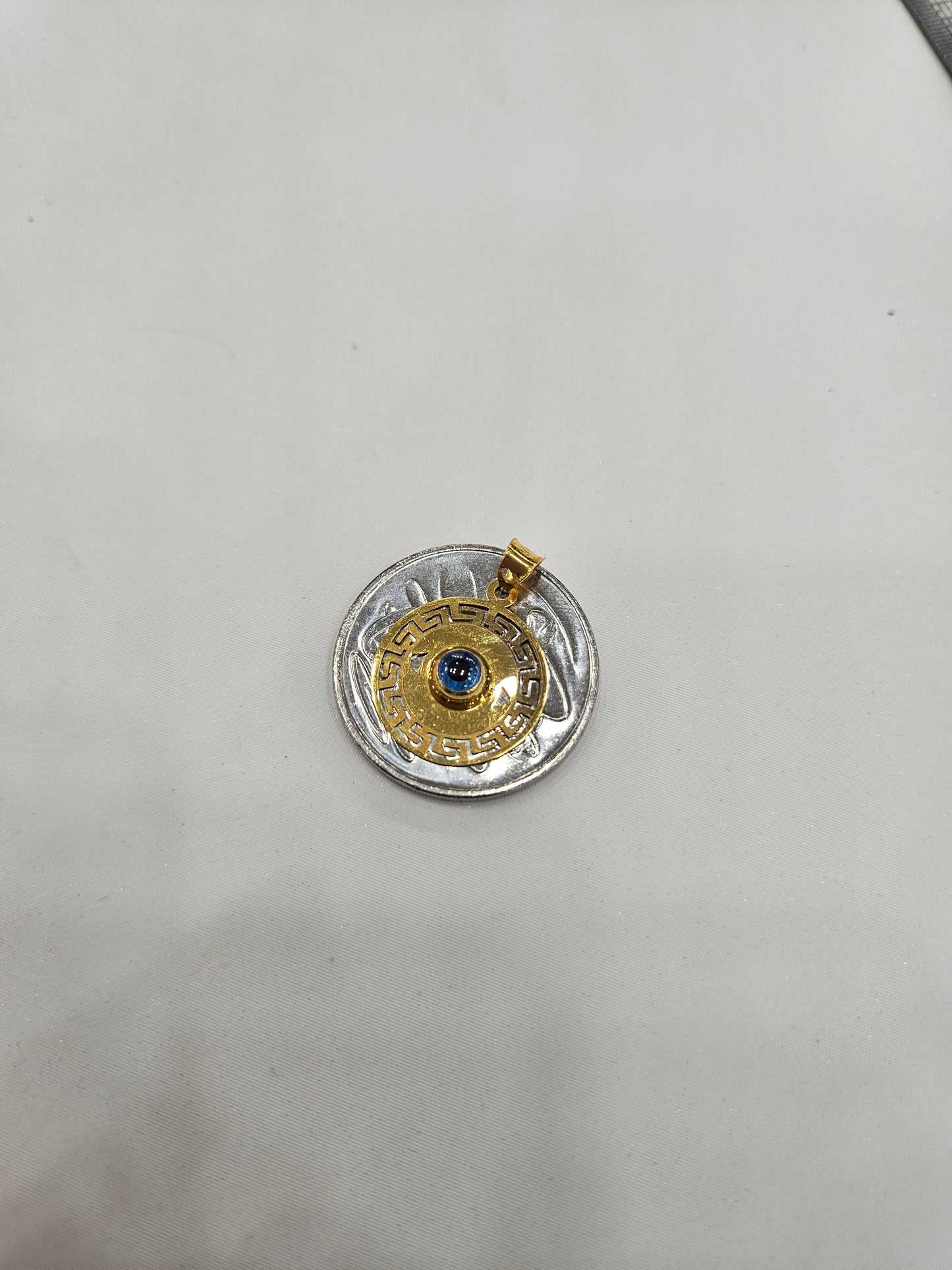 21ct Dubai gold pendant