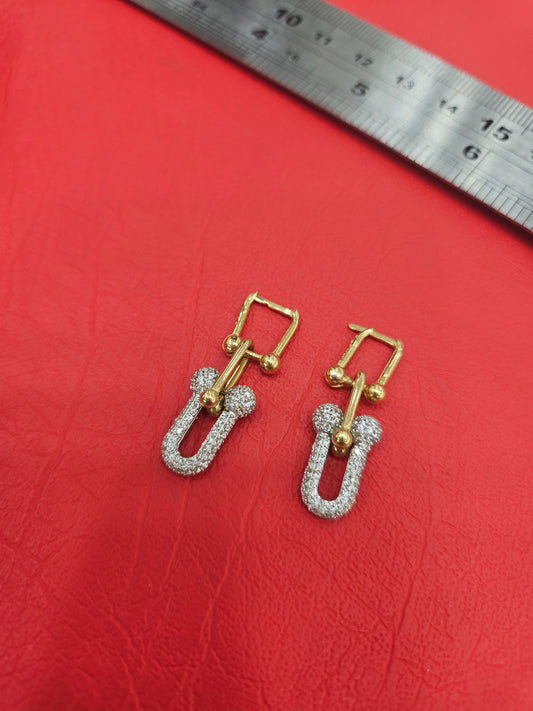 18ct Saudi gold earring